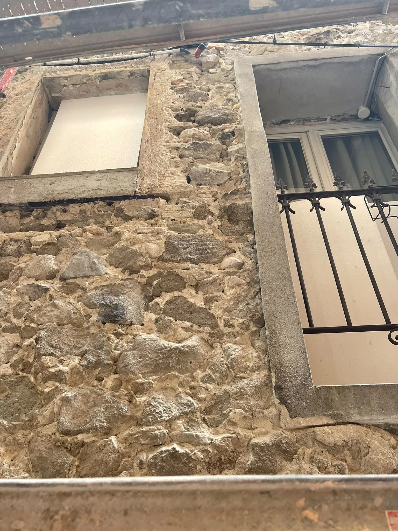 Traiter les fissures d’une façade